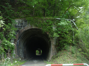 琴平トンネルの画像"